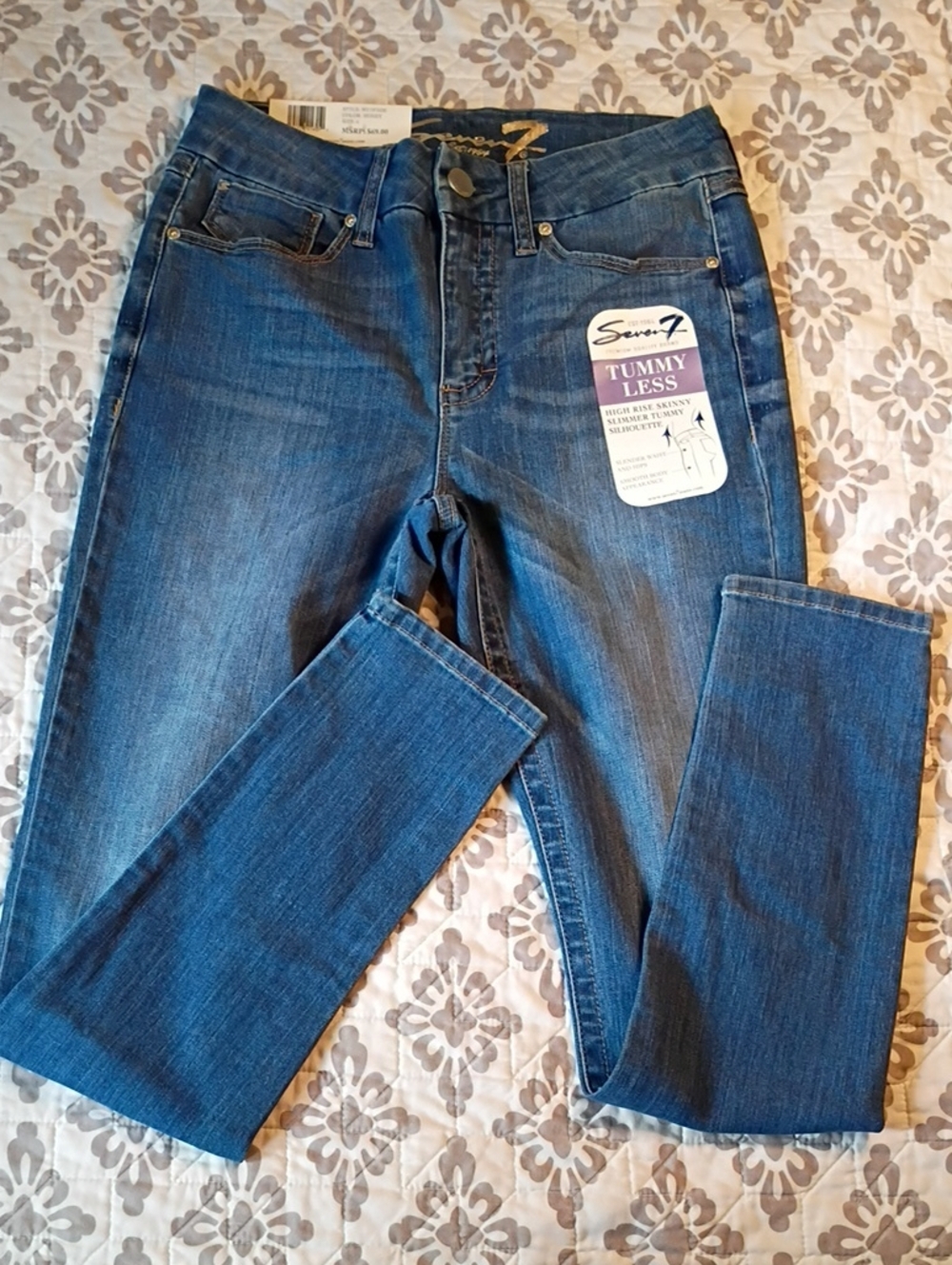 Seven7 Women's Dark Blue Skinny Tummy Less Jeans Size (6)